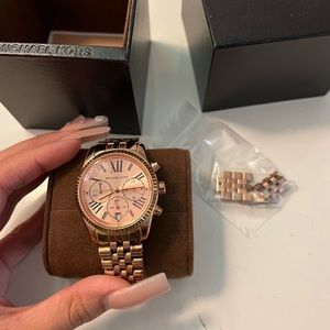 Michael Kors rose gold watch